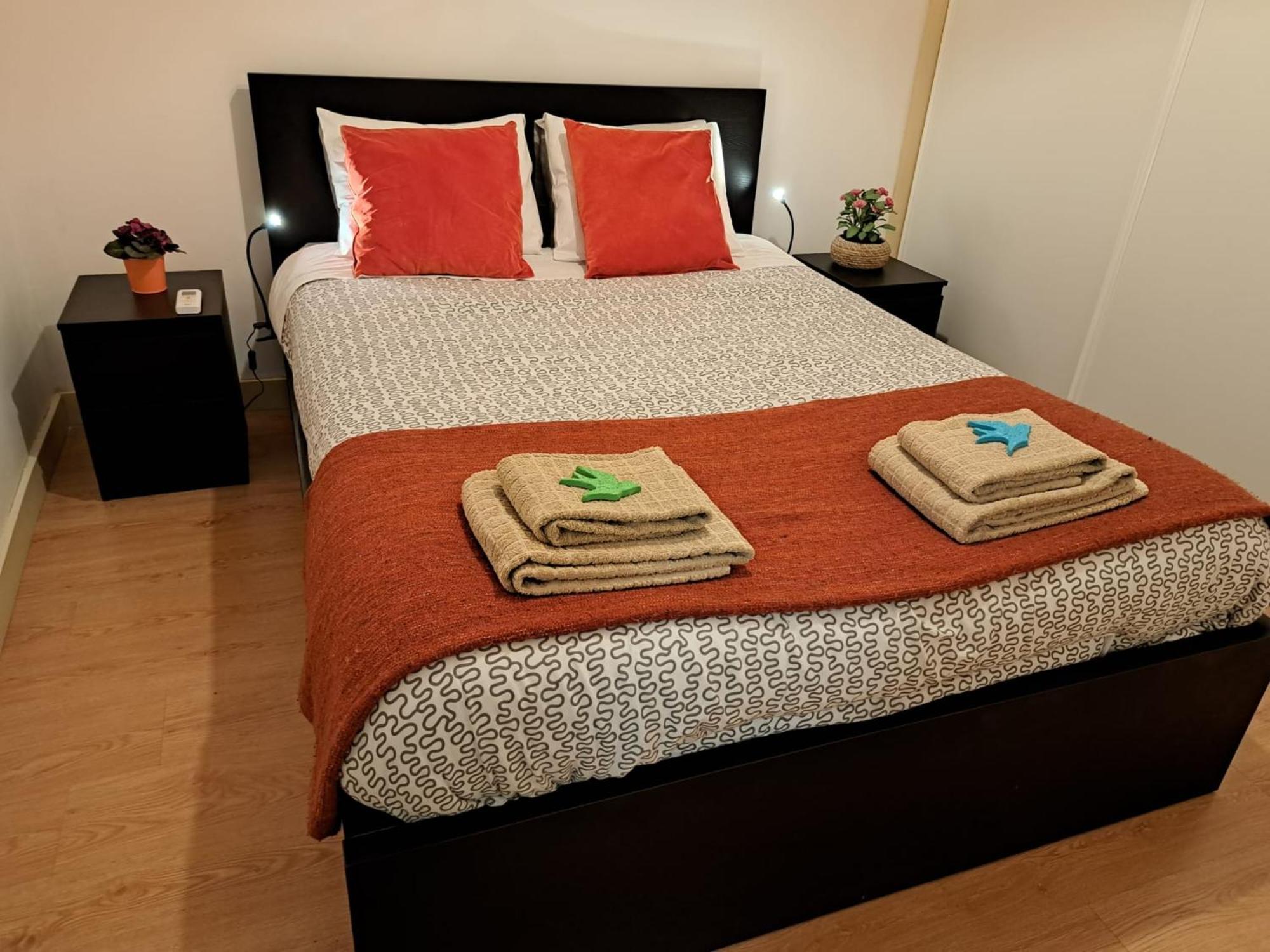 Sunny Orange Garden Apartment In Central Lisbon Luaran gambar