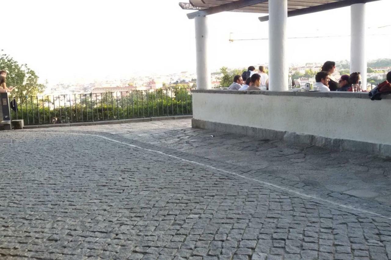 Sunny Orange Garden Apartment In Central Lisbon Luaran gambar