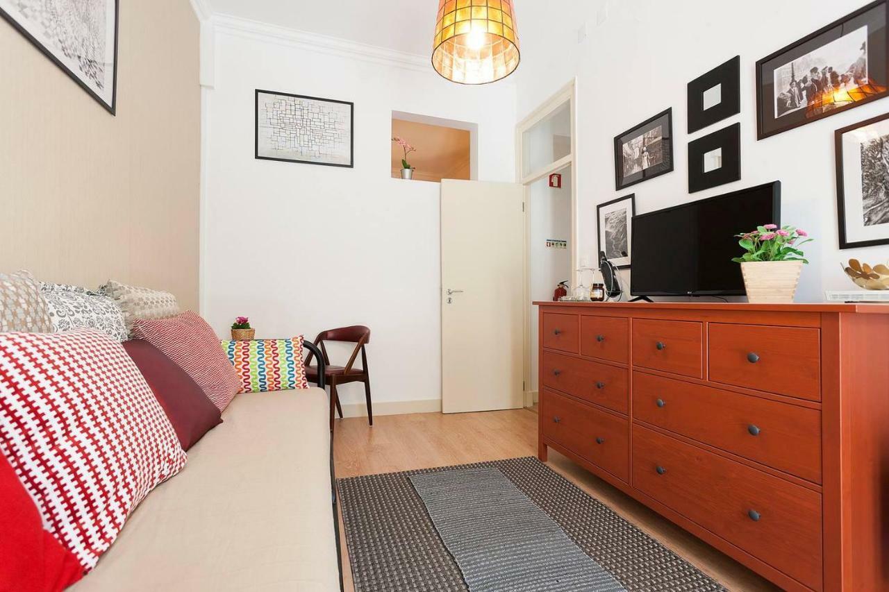 Sunny Orange Garden Apartment In Central Lisbon Luaran gambar