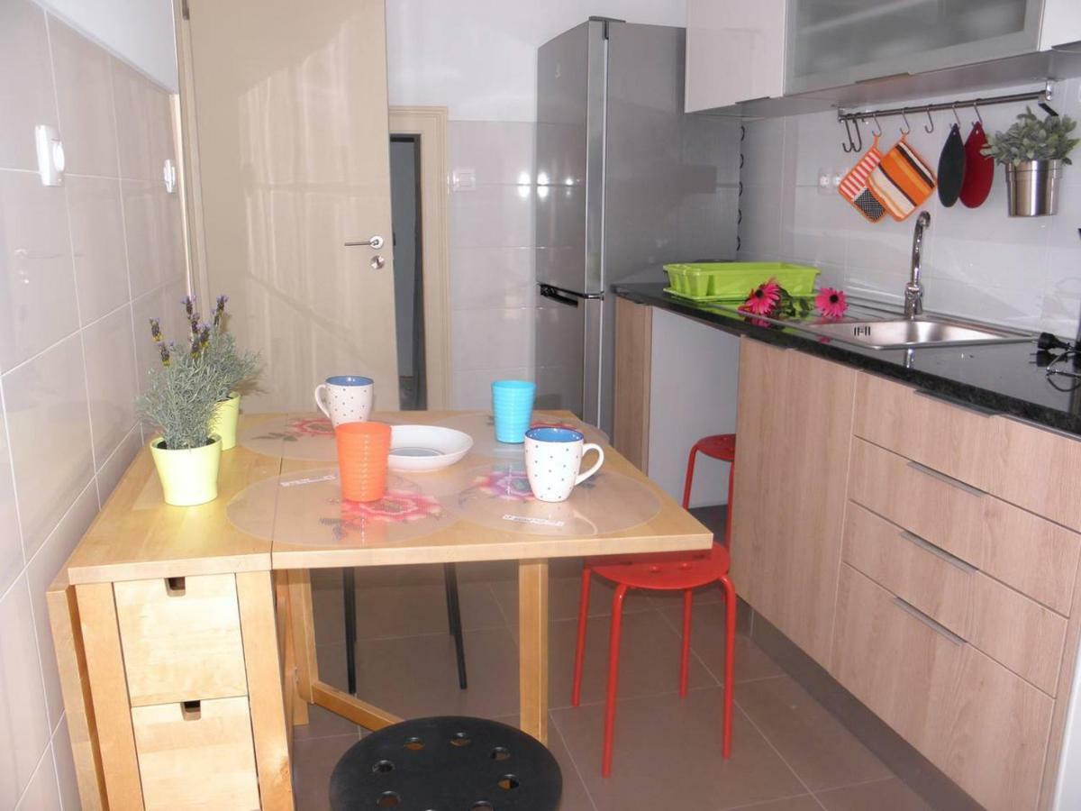 Sunny Orange Garden Apartment In Central Lisbon Luaran gambar